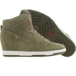 NIKE Dunk Sky Hi Wedge Collector Olive Green Sz 8